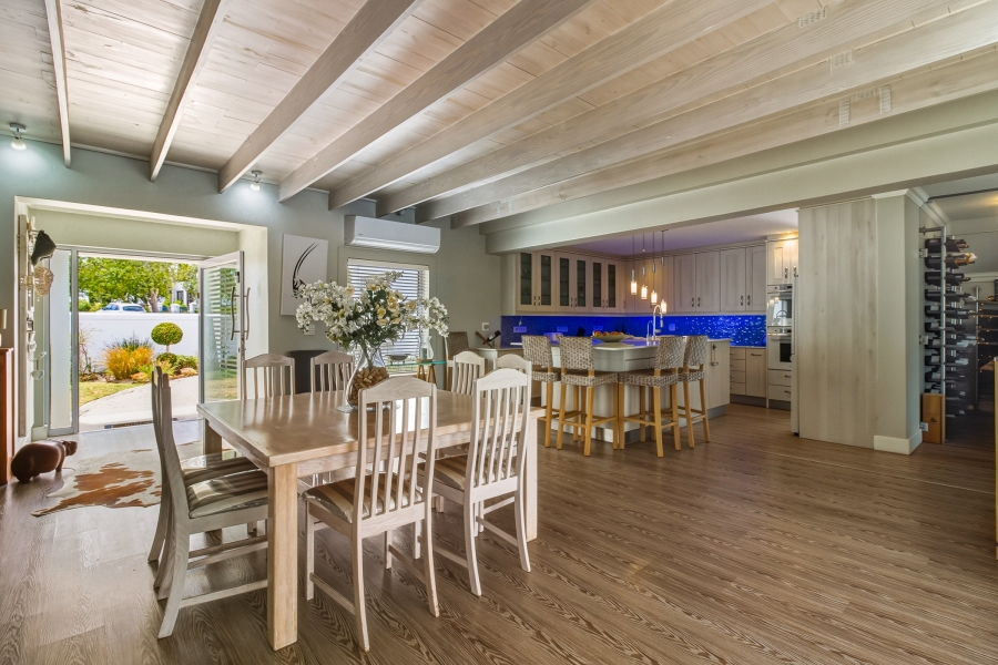 4 Bedroom Property for Sale in Croydon Vineyard Estate Western Cape